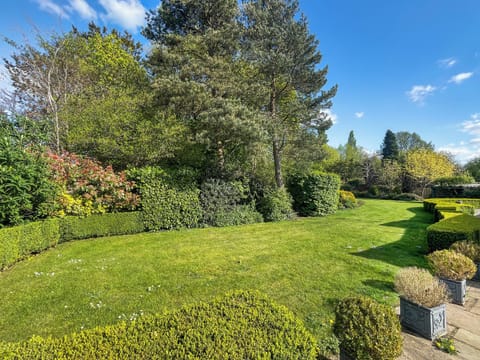 Garden | Broadlea, North Green