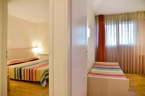 Unit with Double bed