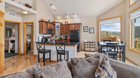 Owl's Nest is a great place to rest after your RMNP adventures!