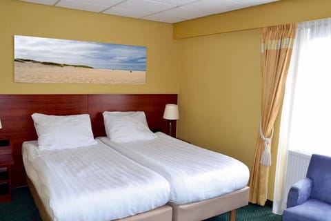 Unit with four Twin beds