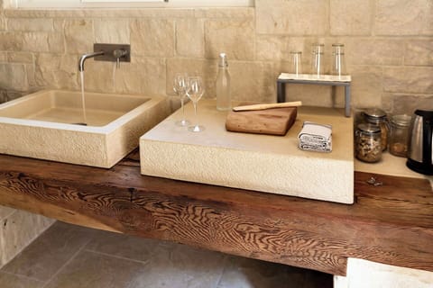 Autumn, Kitchen, Spring, Summer