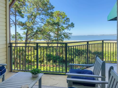 1835-beachside-tennis-IMG_4672