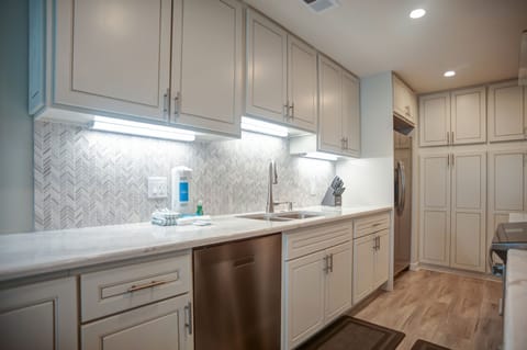 1864 beachside tennis (6)