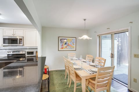 Dining Area | 1st Floor | Dishware/Flatware