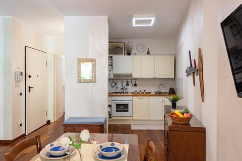 Kitchen and dining area