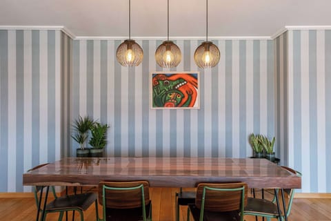 Cozy loft space with easy coastal living 🏖️