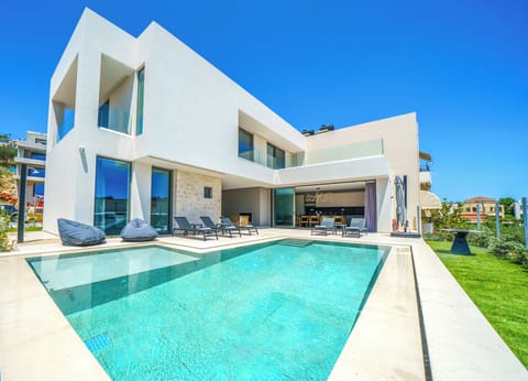 Private Pool with Shallow Area for the Kids