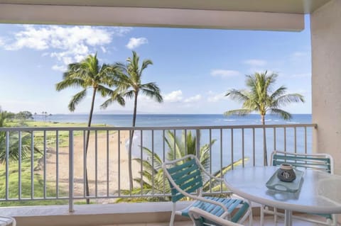 Lanai & Ocean View
