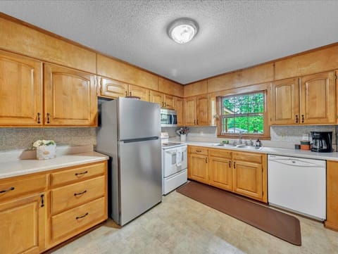 Fully stocked kitchen