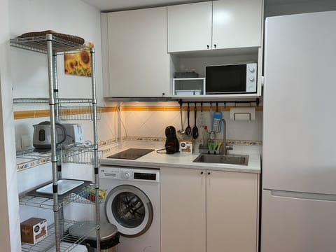 a25e0f82-30a7-4453-ae7d-d20c8c41e909