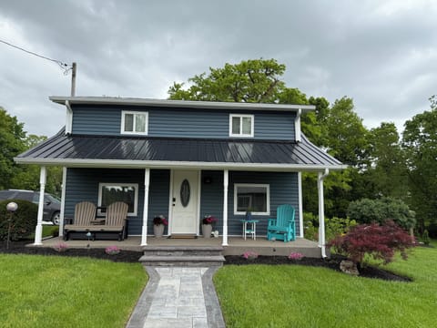 Front Entrance Porch