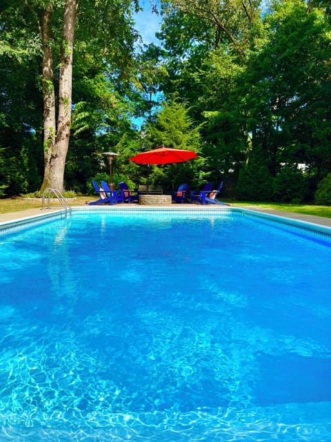 Backyard Pool