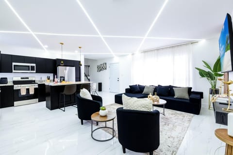 17d851be-e1b4-4c3e-8540-741876219a36