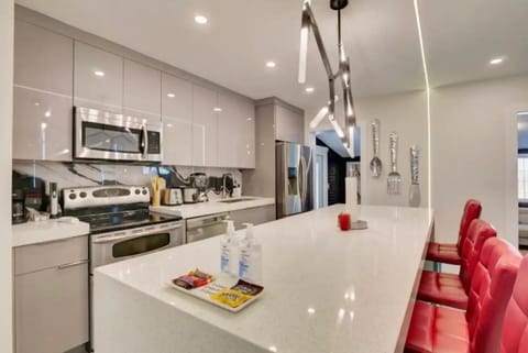 d0cd392b-b6fa-4a6a-b699-8482486bef76