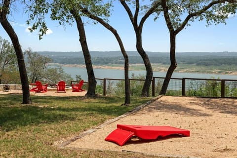 From friendly games to fireside chats, this lakeside hangout spot is guest-approved and memory-ready!