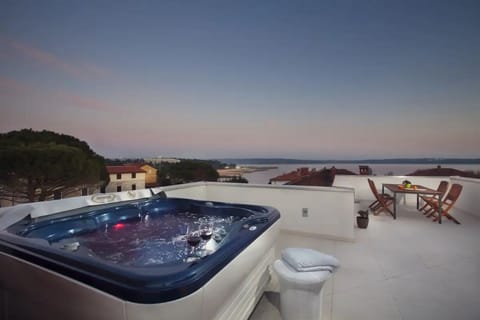 Villa Vera (V0552-K1) - Novigrad House in Novigrad