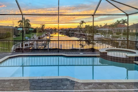 Punta Gorda Vacation Rental | 3BR | 2BA | 2,556 Sq Ft | 5 Steps to Enter