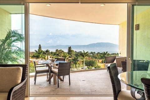 Private Balcony | Breathtaking views of Lake Chapala to enjoy sunrise or sunset