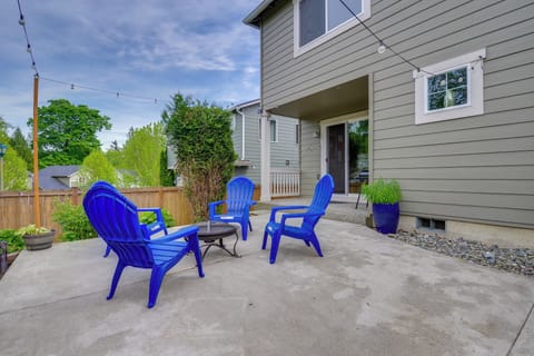 Sedro-Woolley Vacation Rental | 4BR | 2.5BA | Stairs Required | 2,400 Sq Ft