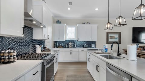 Harmony by the Bay - Kitchen Area