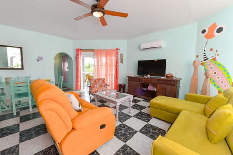 Discover charm at Hidden Gem