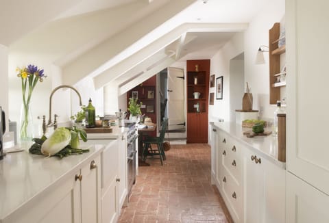 Besloe, Tintagel. Ground Floor: The charming kitchen is superbly equipped