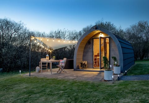 Secluded glamping pod for two near Liskeard and Cornish Coast