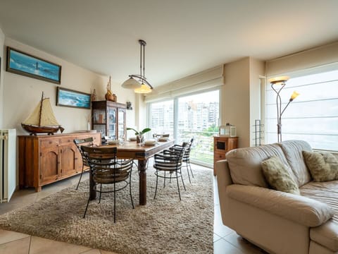 Sky, Building, House, Roof, Home, Cottage, Residential Area, Door, Human Settlement, Rural Area