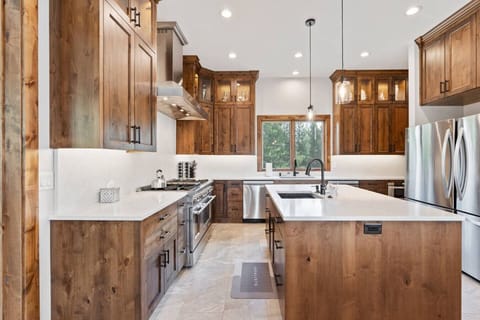 Main floor full kitchen