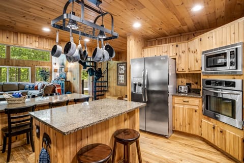 Stainless steel appliances throughout