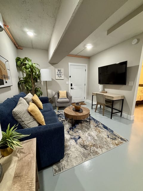 Living and Work Area