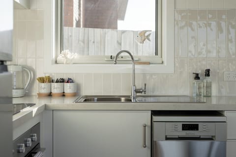 Bright & Practical Kitchen Corner