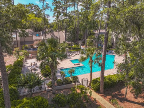 Step into resort-like luxury! Our community pool feels like a unique getaway