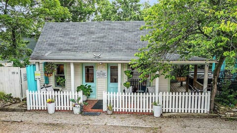 Two private suites, one house!