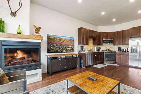 Football, Hockey, RomCom, enjoy any show while enjoying the fireplace