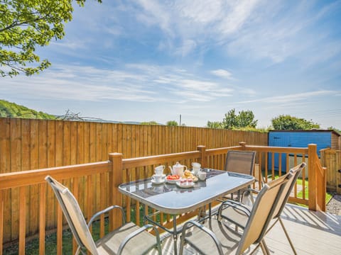 Terrace | Rabbit Hole - Longmead Country Escapes, Cheddar