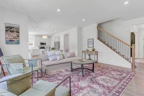 Spacious living room with gas fire place.