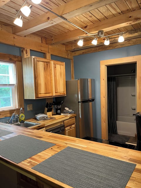 Full kitchen layout TT #2.