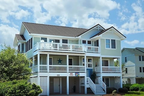 Life O'Rily | Front Exterior