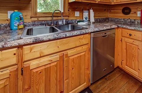 A true kitchen delight! Rustic charm meets modern appliances for culinary adventures!
