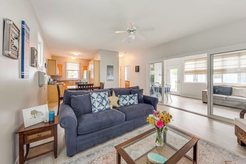 Wells Vacation Rental | 1BR | 1BA | 600 Sq Ft | 2 Steps to Enter