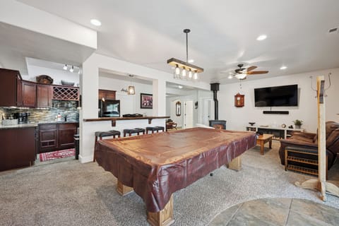 General view of apartment rental on lower level, 9’ ceilings