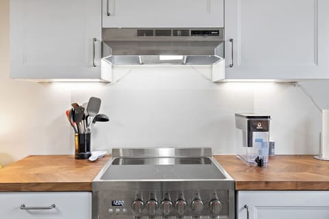 A convenient space to prepare and enjoy your favorites.