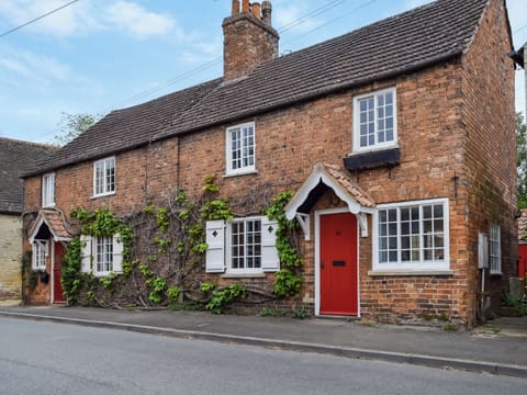Exterior | Teddy&rsquo;s Cottage, Market Overton