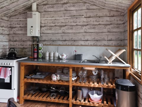 Kitchen area | Tilly - Shepherds Retreat, Brecon