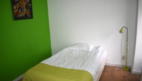 Unit with 4 twin beds. Exact unit will be assigned upon arrival. Views, colors, and decor may vary.