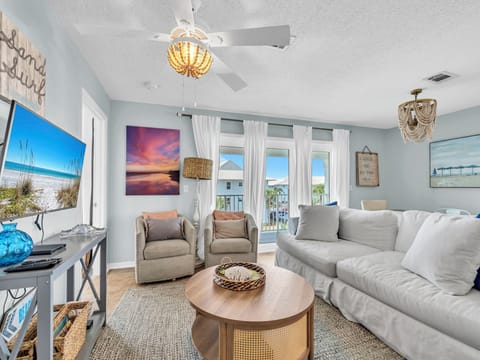 Welcome to Beachside Villas 931- Mellow Waves
