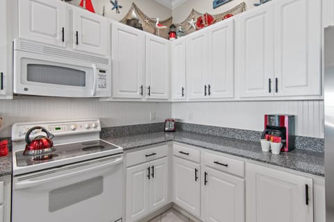 Kitchen has all you need