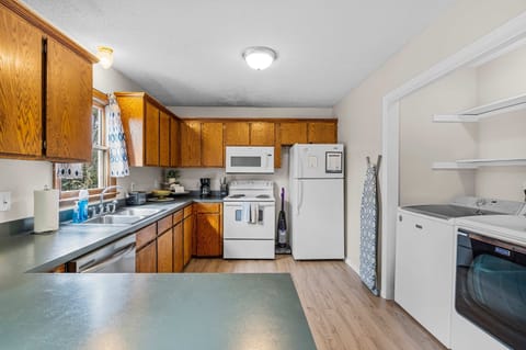 Kitchen and laundry closet