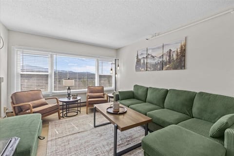 The View at Mountainside - Fully Renovated Condo! (5538)